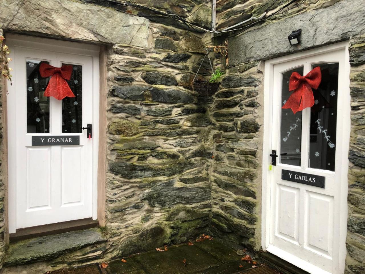 Bryn Melyn Farm Cottages バラ エクステリア 写真